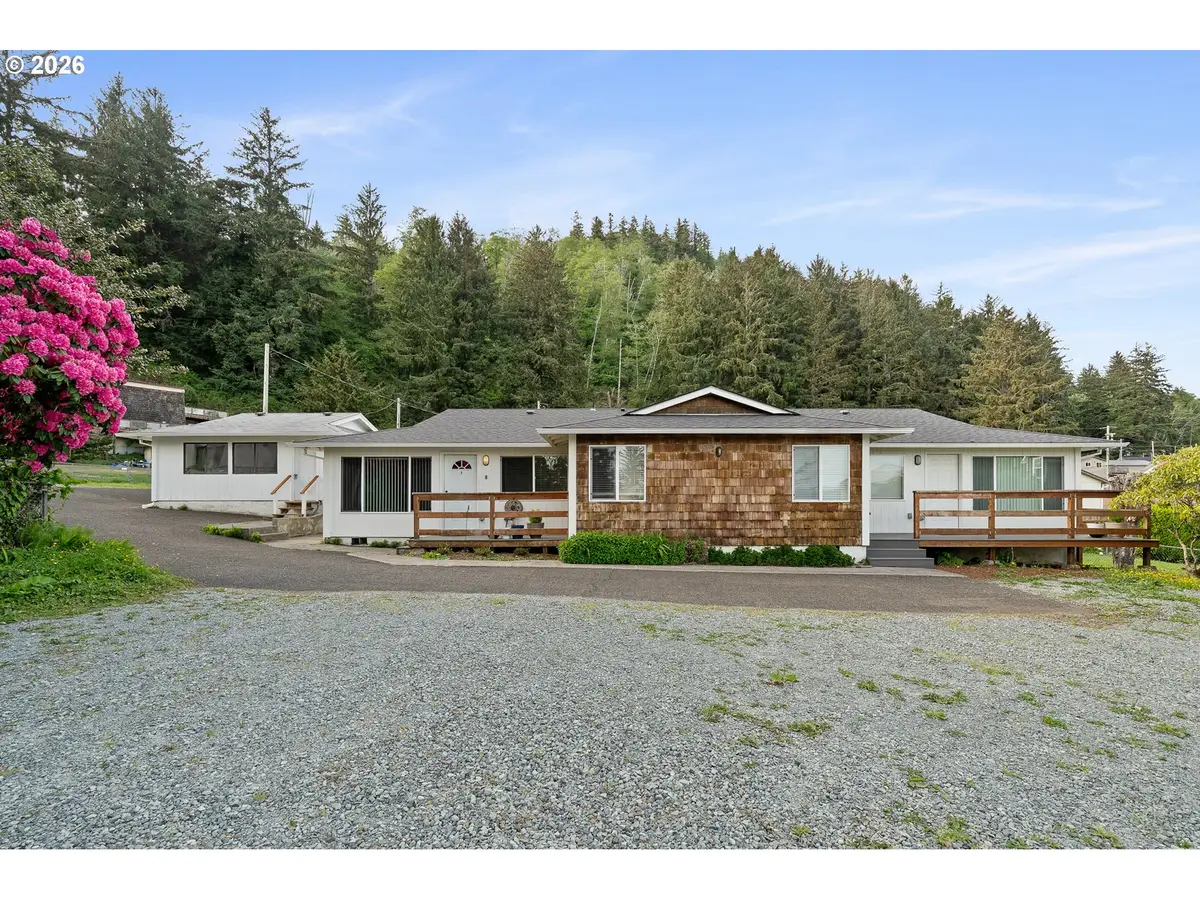 1109 Acacia Ave, Garibaldi, OR 97118 - #1