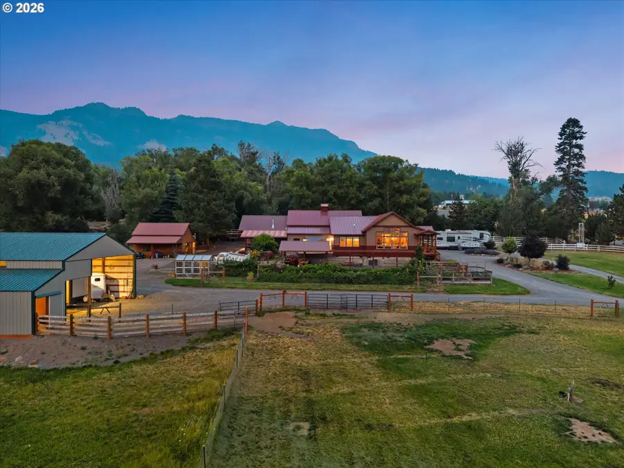 69779 Antles Ln, Cove, OR 97824 - #2