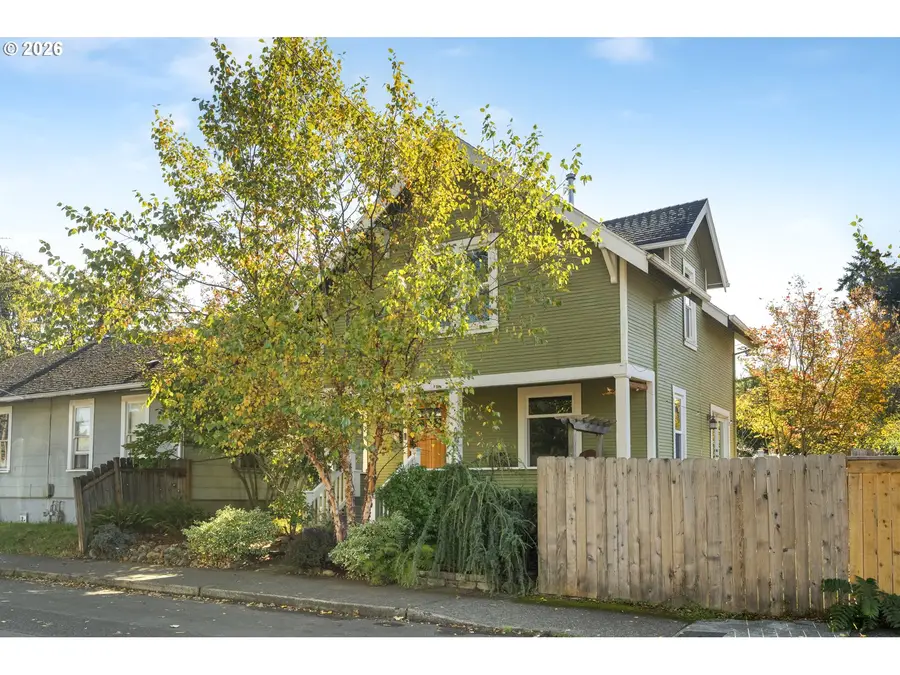2426 NE Emerson St, Portland, OR 97211 - #3