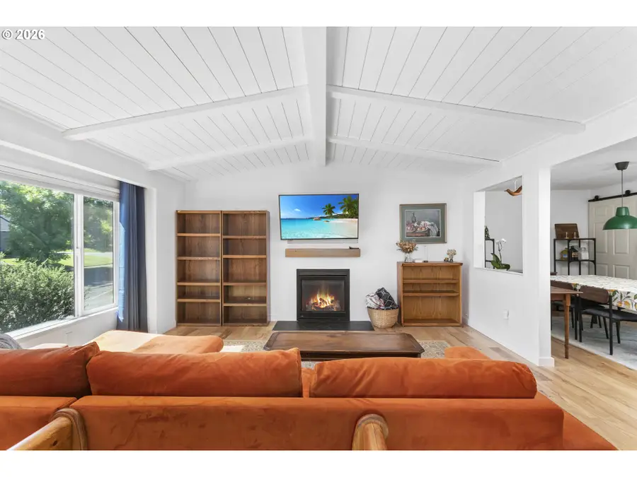 7329 N Jordan Ave, Portland, OR 97203 - #3