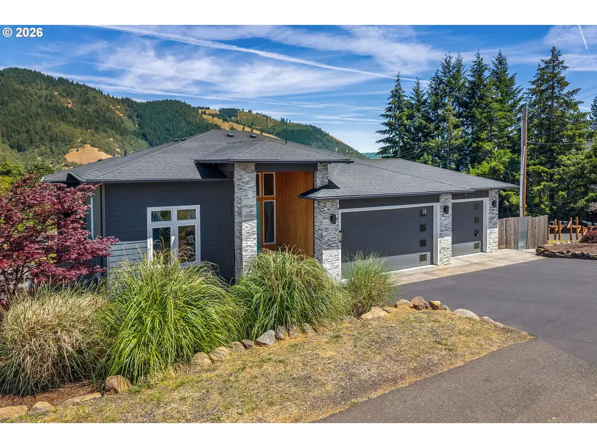 1005 Champion Ln, White Salmon, WA 98672 - #1