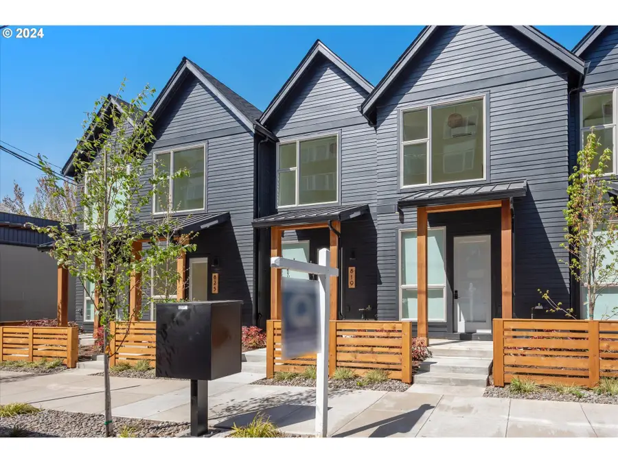 809 N Failing St, Portland, OR 97227 - #2