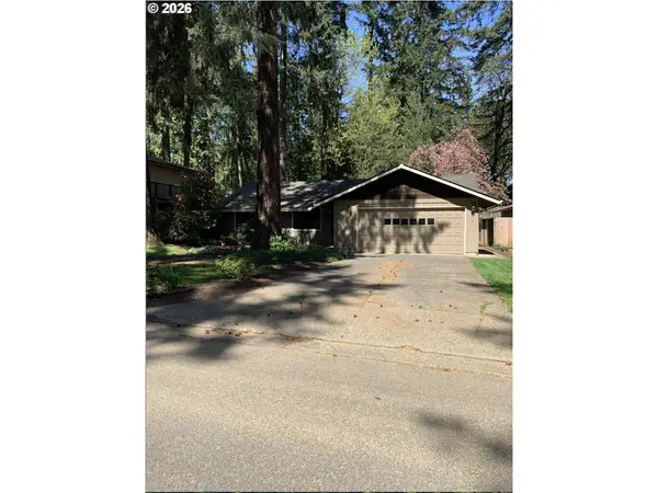4341 Collins Way, LakeOswego, OR 97035