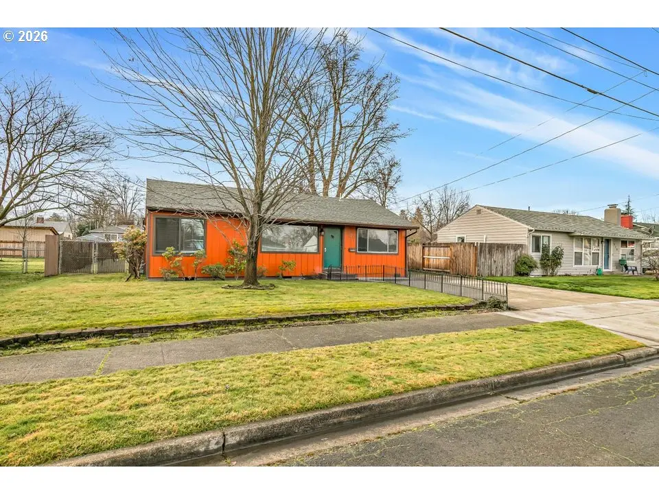 925 Winchester Ave, Medford, OR 97501 - #1