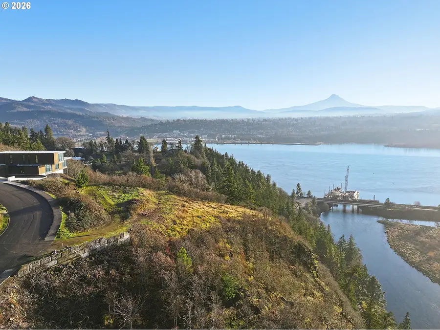 248 Sterling Blvd, White Salmon, WA 98672 - Image #3