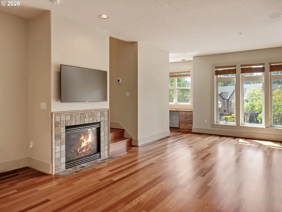 5055 W Sunset Dr, Lake Oswego, OR 97035 - #2