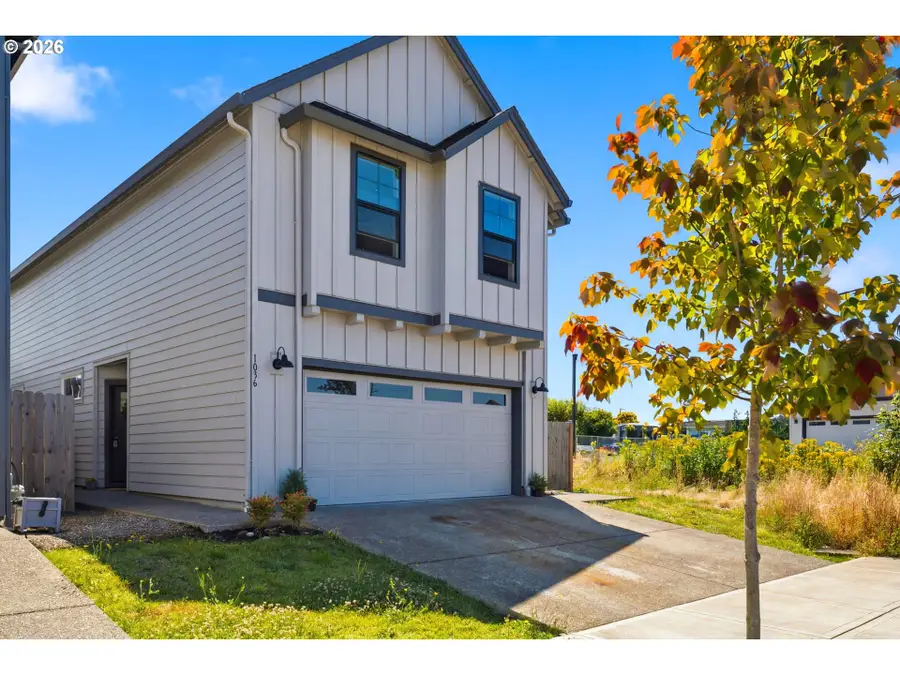 1036 N Auburn Pl, Ridgefield, WA 98642 - #2