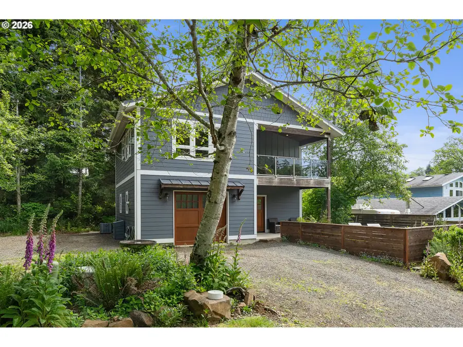 1770 Old Netarts Rd W, Tillamook, OR 97143 - #2