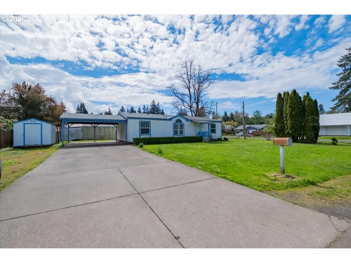 5465 Nandina St, Sweet Home, OR 97386 - #1