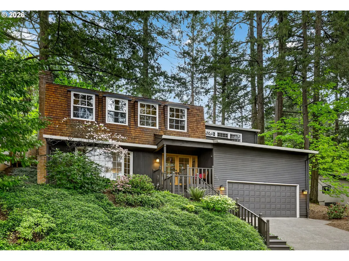 137 Del Prado St, Lake Oswego, OR 97035 - #1