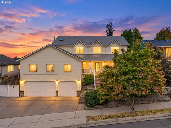 2575 NW 4th St, Gresham, OR 97030