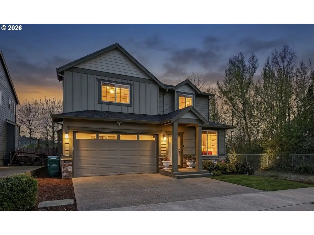 2117 SE Cochran Dr, Gresham, OR 97080 - #1