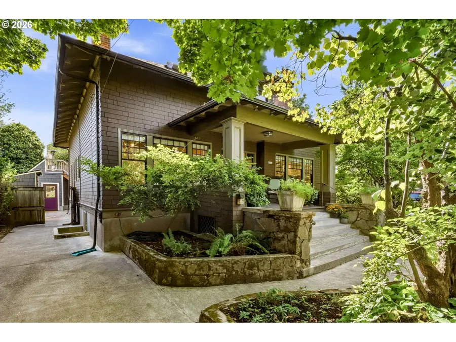 1734 NE Halsey St, Portland, OR 97232 - #2