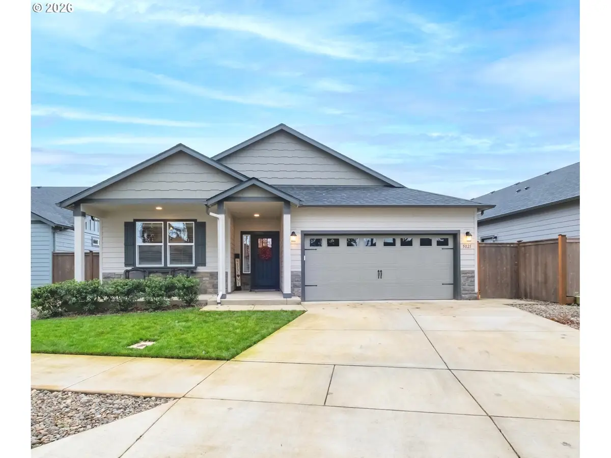 5021 Cedar View Dr, Springfield, OR 97478 - Image #1