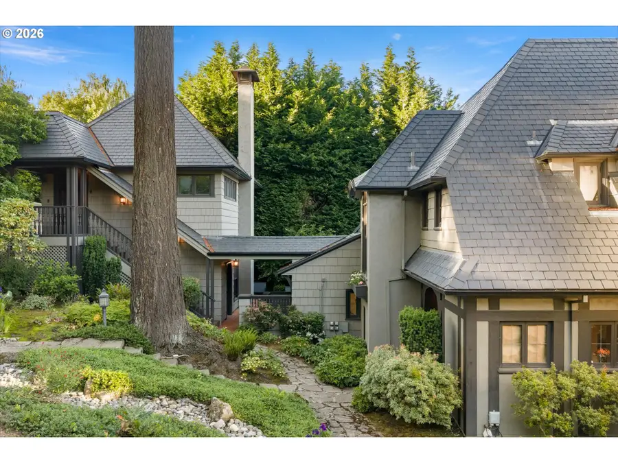 1495 SW Clifton St, Portland, OR 97201 - #3