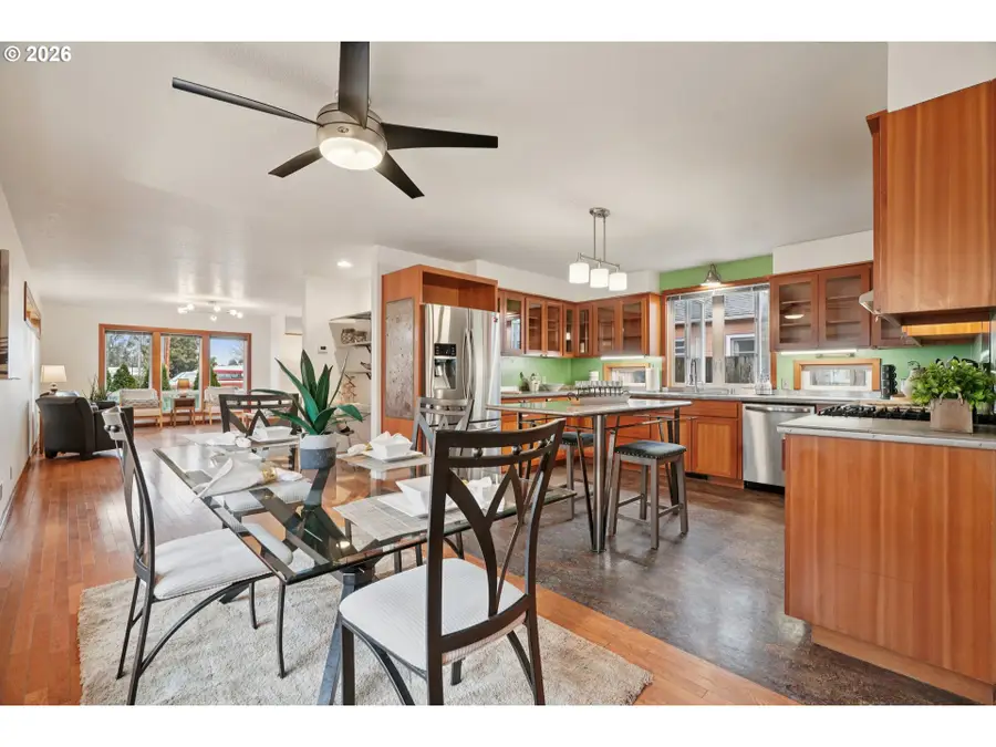 2220 17th Ave, Forest Grove, OR 97116 - Image #3