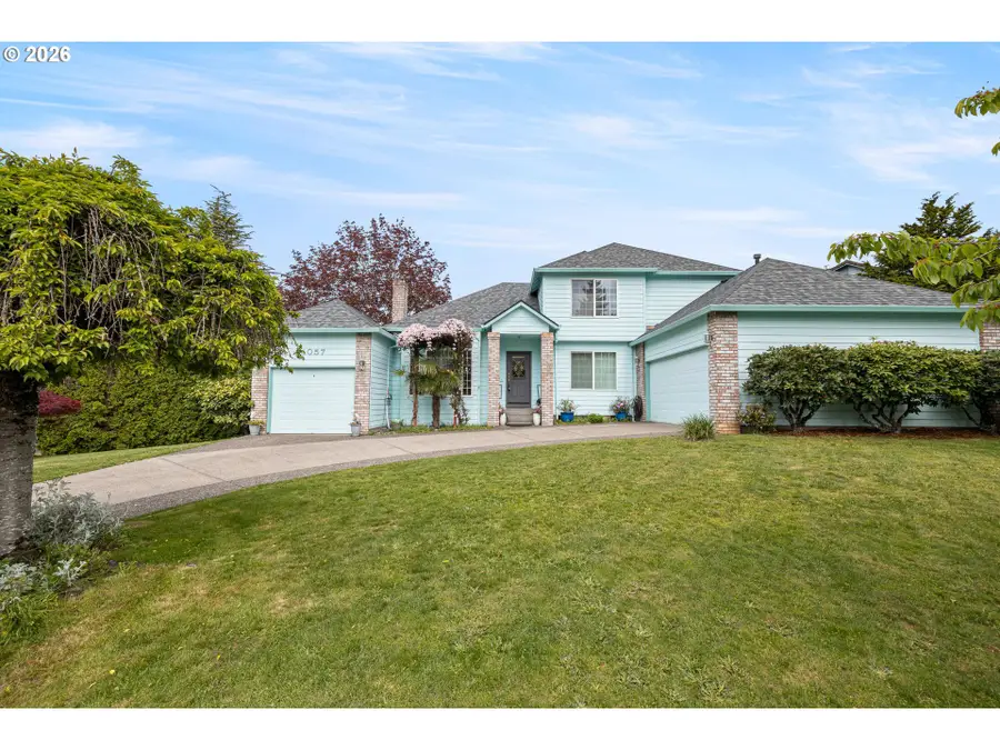 4057 NE 5th Dr, Gresham, OR 97030 - #2