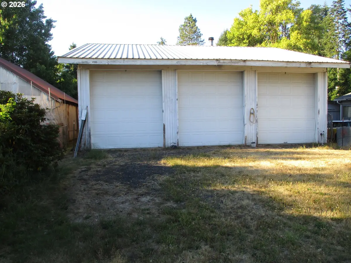 Address Withheld By Seller, Vernonia, OR 97064 - #1