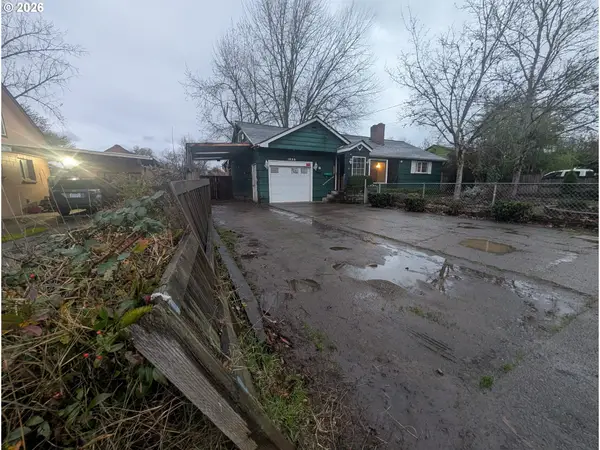 1955 Arthur St, Eugene, OR 97405
