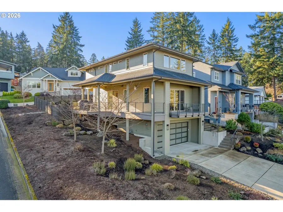 2490 Panorama Dr, Eugene, OR 97405 - #2