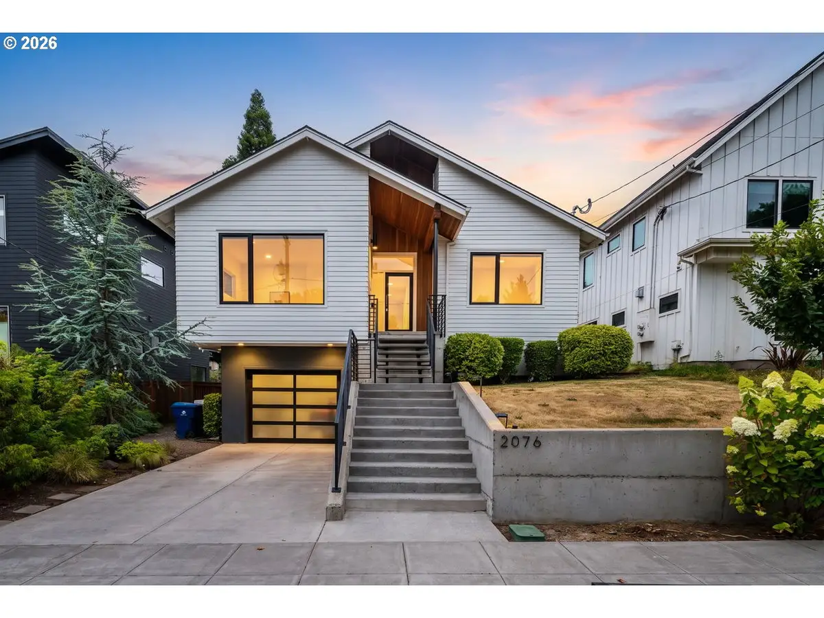 2076 NE Morgan St #A, Portland, OR 97211 - #1