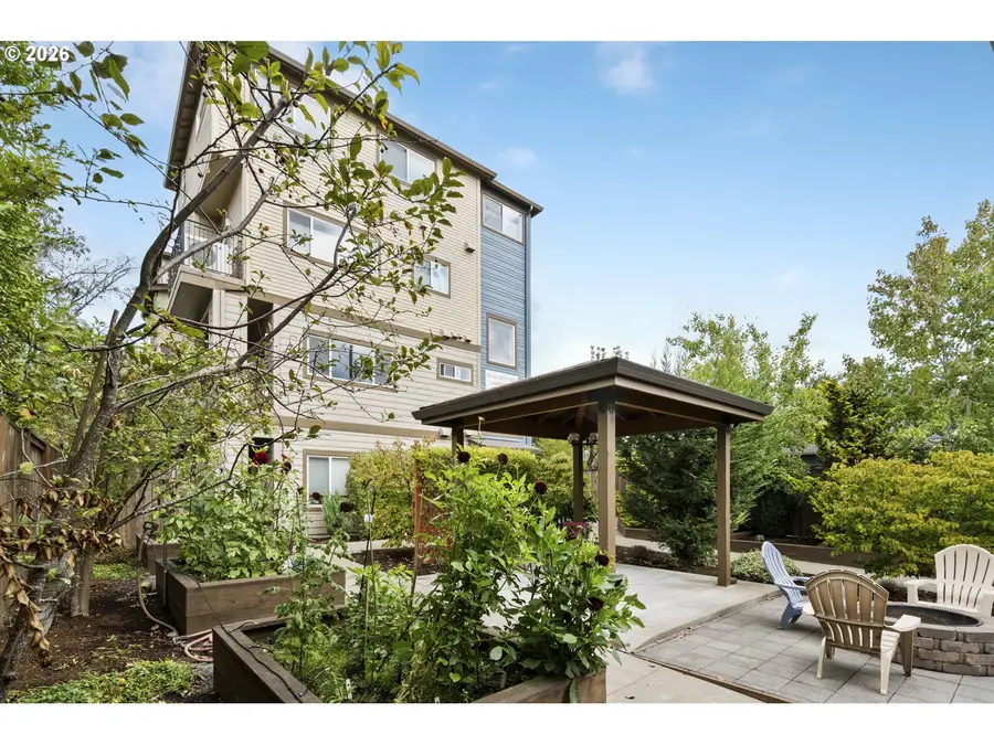 5321 NE Irving St #C, Portland, OR 97213 - #2