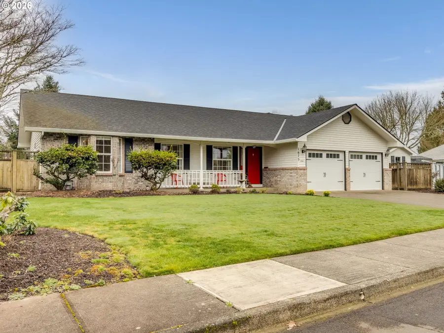 1675 SW Bonnie Jean Pl, McMinnville, OR 97128 - #2