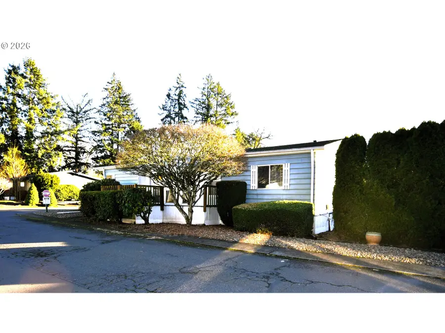 16368 SE 135th Ave #10, Clackamas, OR 97015 - Image #2