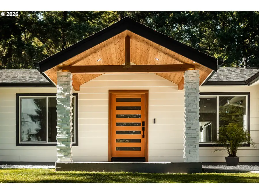 6375 SW Dawn St, Northwest Clackamas, OR 97035 - #3