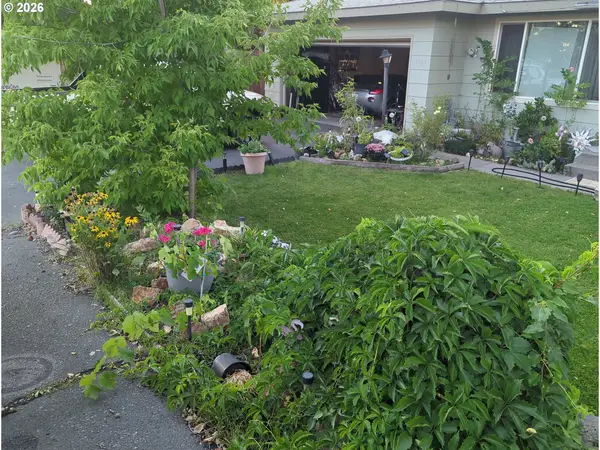 5829 Cheyne Ave, KlamathFalls, OR 97603