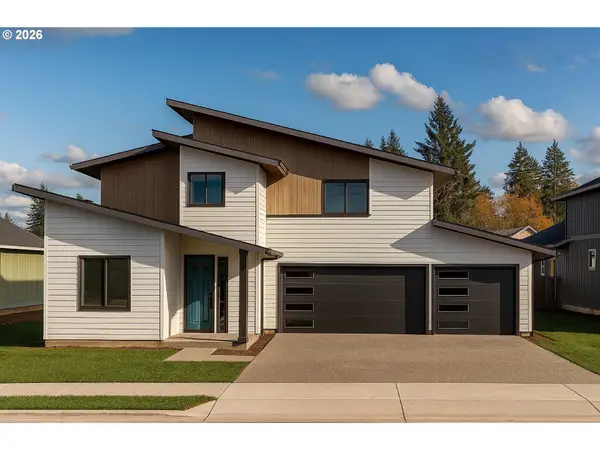 14761 Huckleberry Ave, Sandy, OR 97055