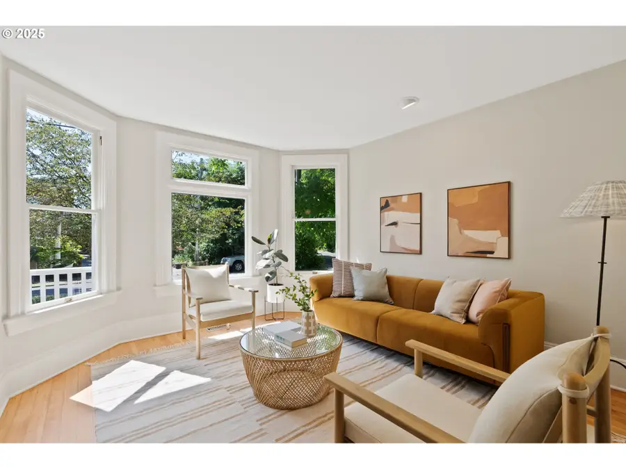 1912 NE 11th Ave, Portland, OR 97212 - #2