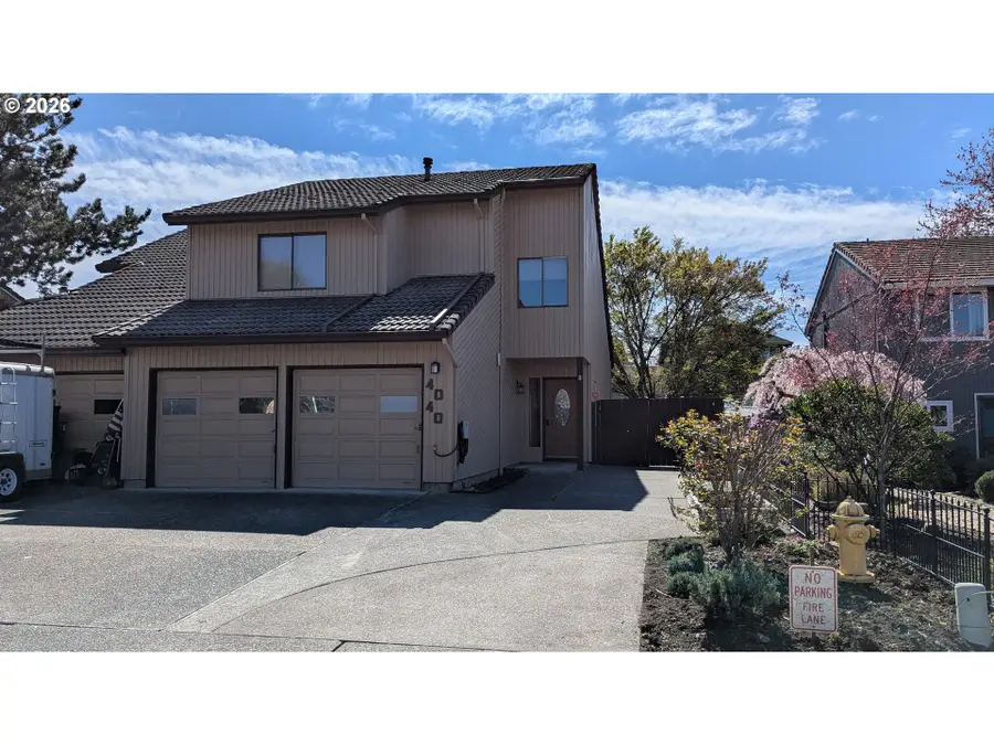 4040 SE Wynnwood Dr, Hillsboro, OR 97123 - #2