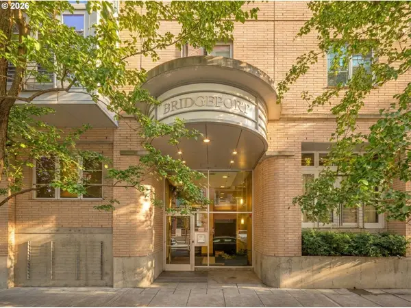 1130 NW 12th Ave #308, Portland, OR 97209