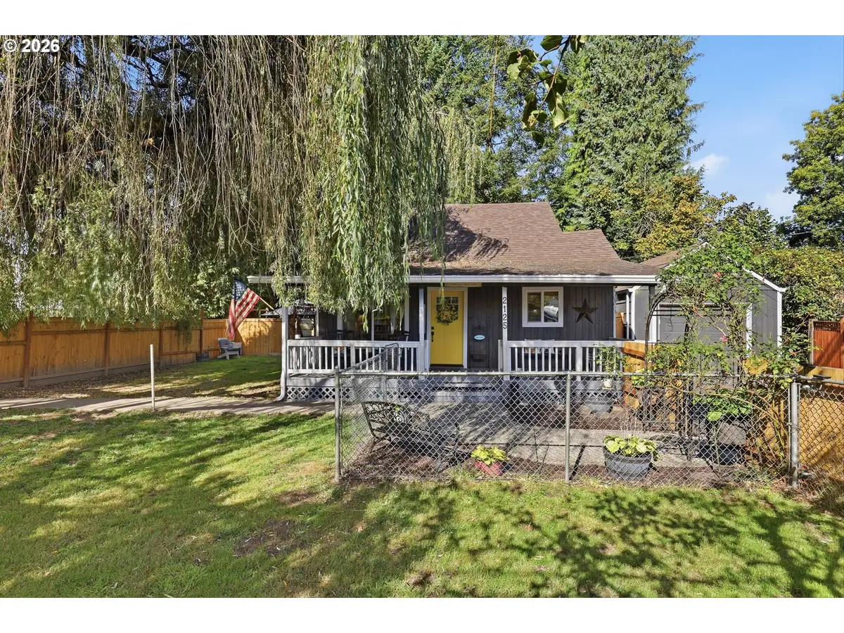 2125 48th Ave, Longview, WA 98632 - #1