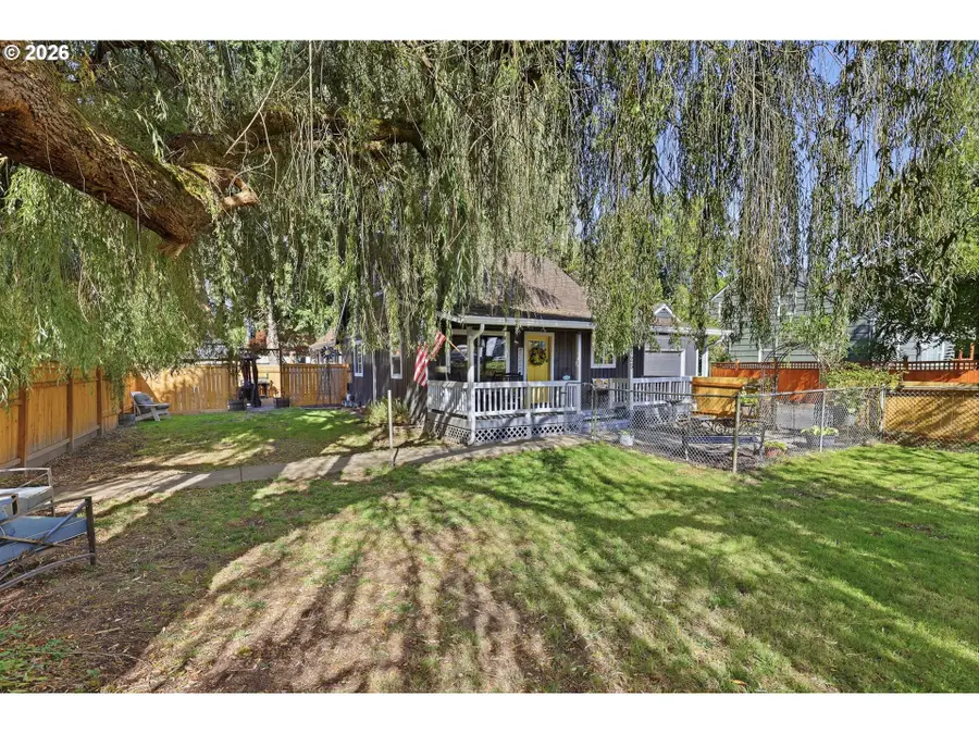 2125 48th Ave, Longview, WA 98632 - #2