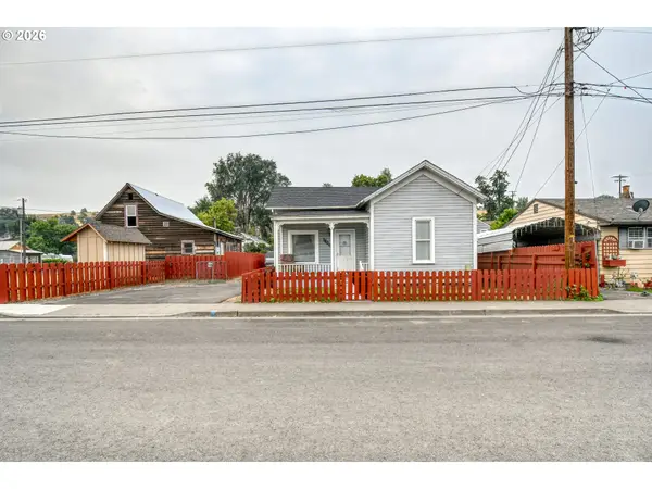 1806 SE Byers Pl, Pendleton, OR 97801