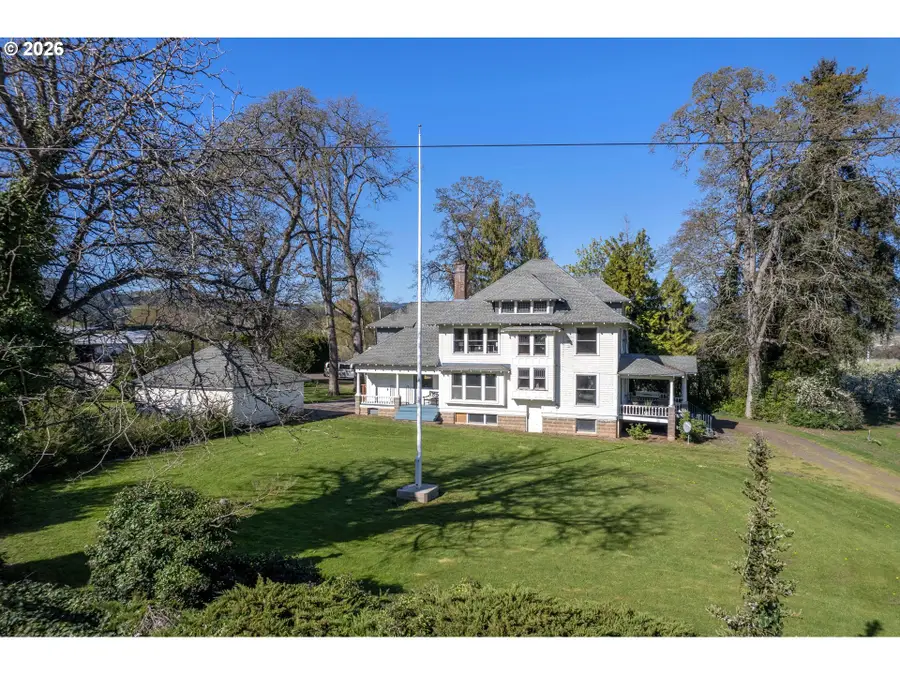 3316 Thomsen Rd, Hood River, OR 97031 - #3