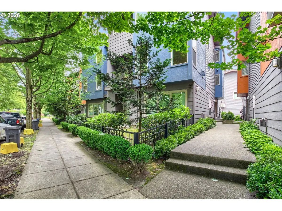 8542 N Central St, Portland, OR 97203 - #1