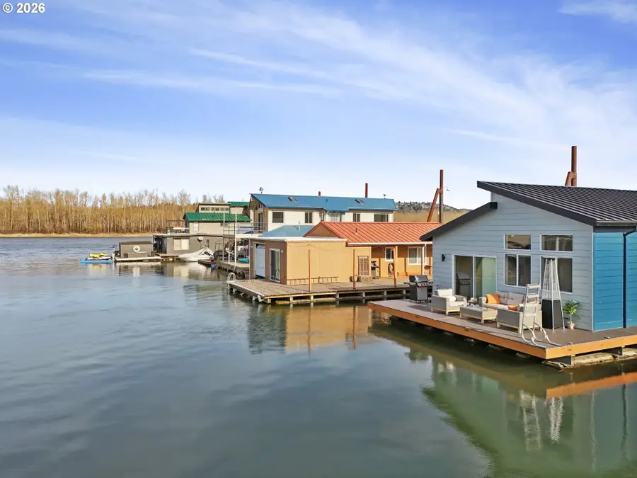 18989 NE Marine Dr #A6, Portland, OR 97230 - Image #3