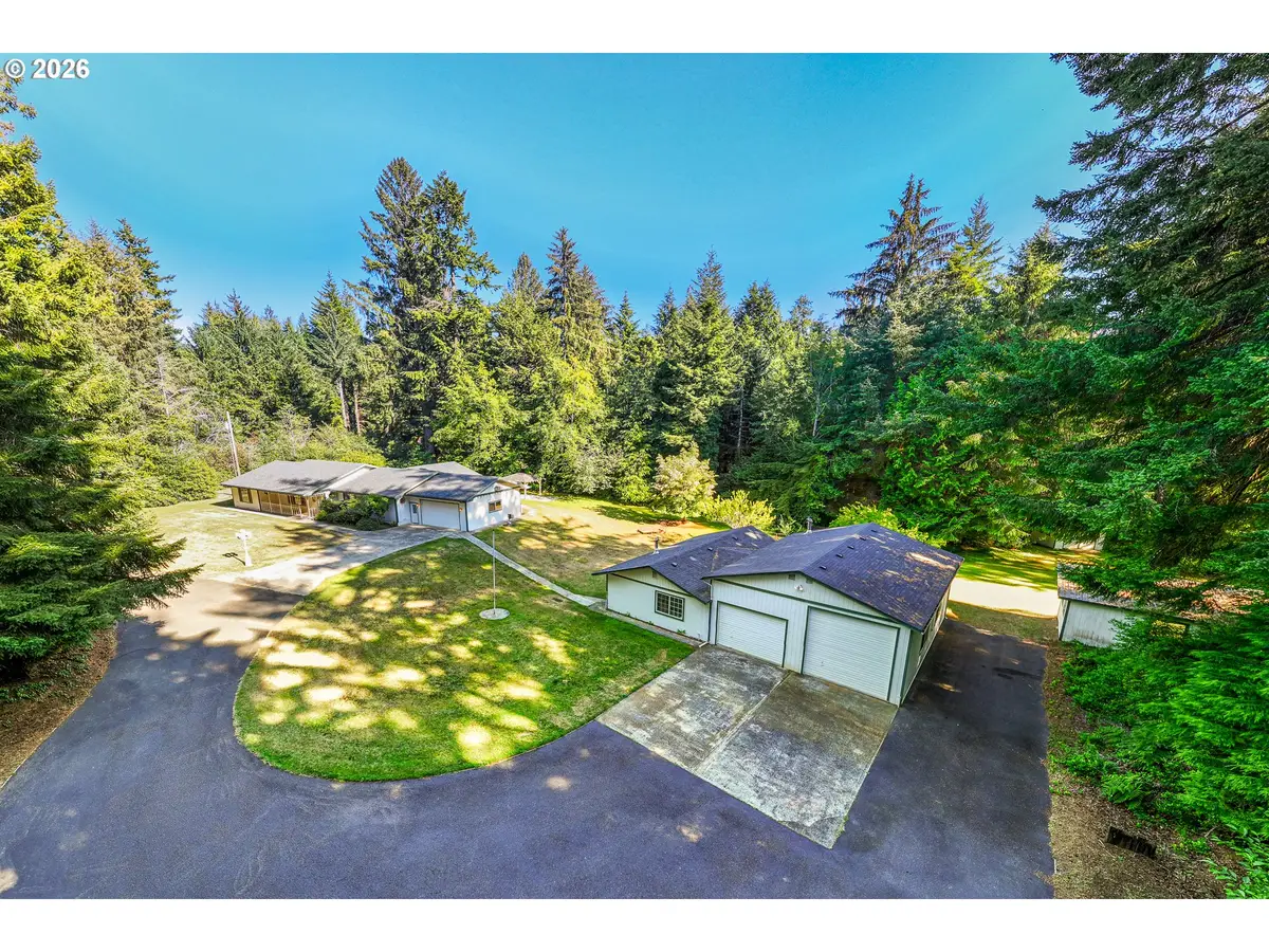 84226 Clear Lake Rd, Florence, OR 97439 - #1