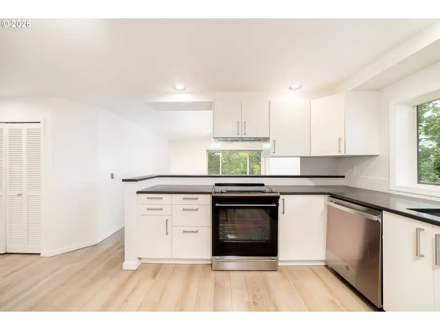 5150 S Landing Dr #312B2, Portland, OR 97239 - #3