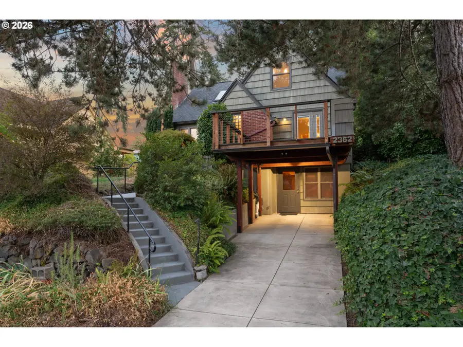 2362 Charnelton St, Eugene, OR 97405 - #3