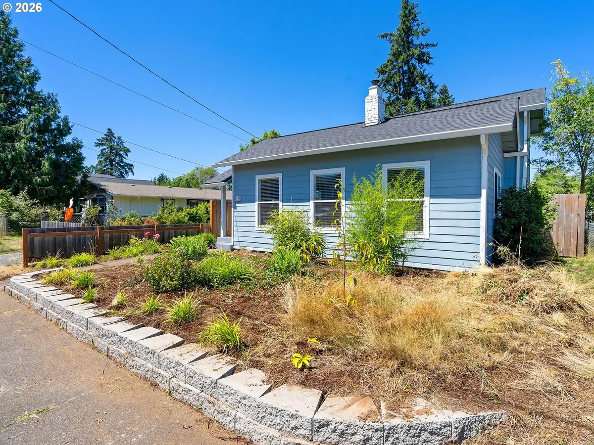 5909 SE Carlton St, Portland, OR 97206 - #1