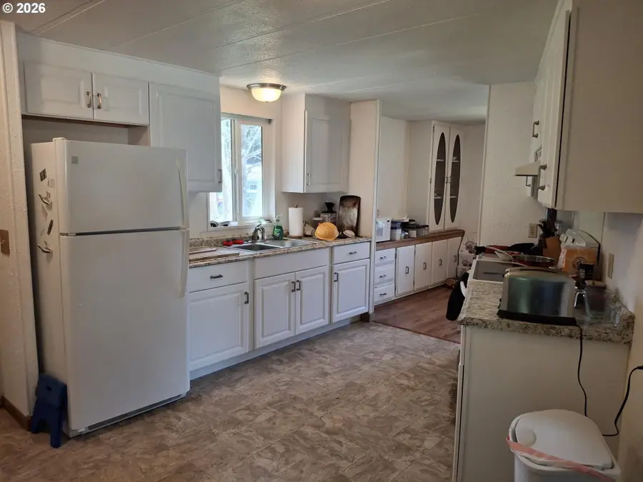 69127 Wildwood Rd #46, Saunders Lake, OR 97459 - #3