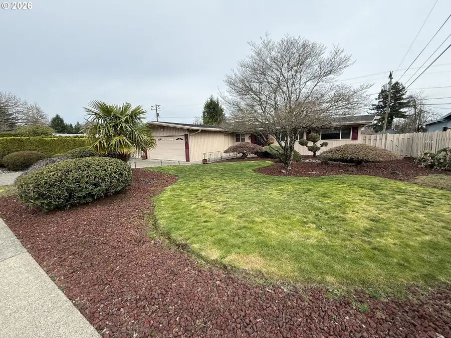 13601 NE Sacramento St, Portland, OR 97230 - #2