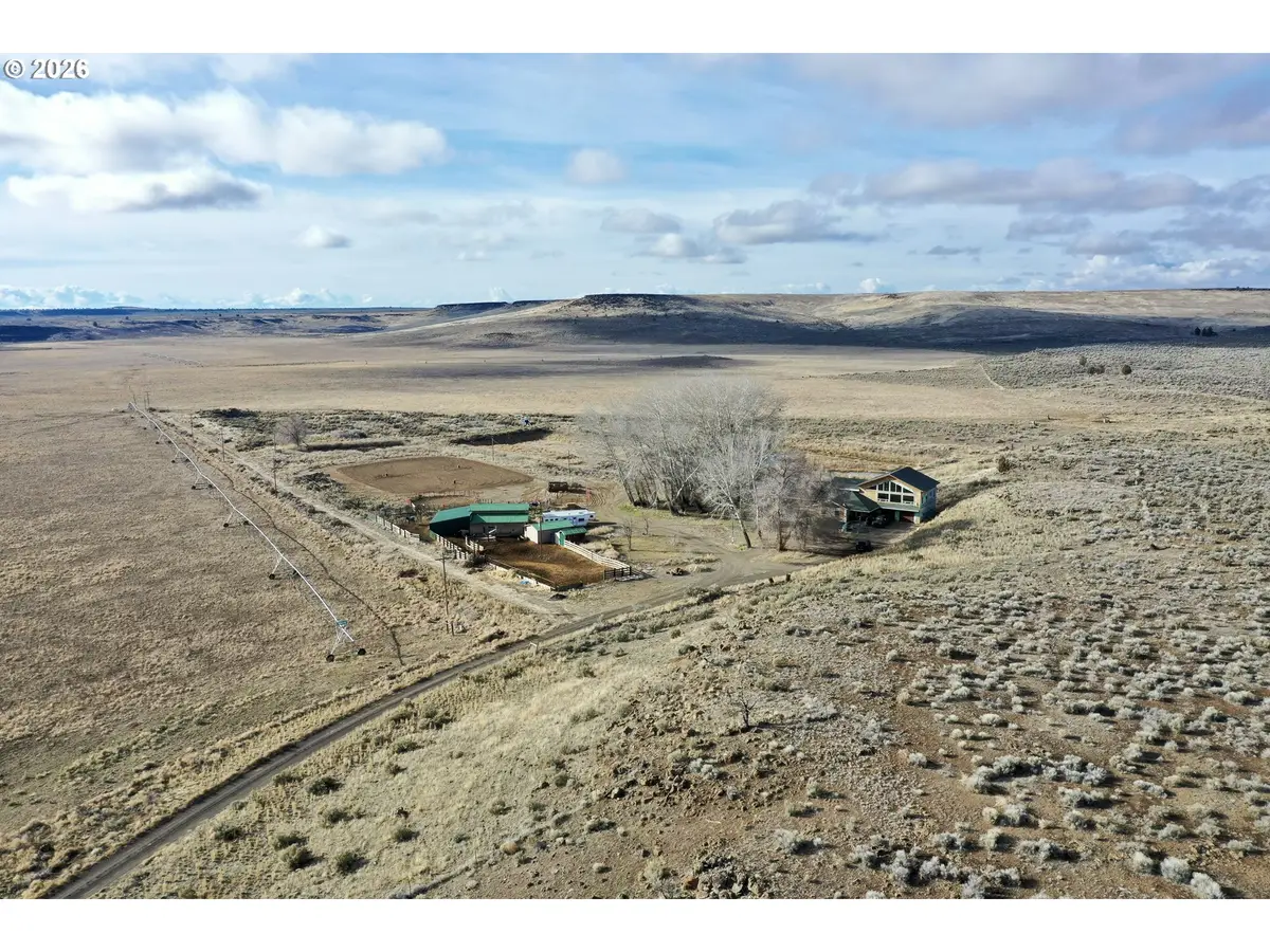 29327 Weaver Springs Rd, Burns, OR 97720 - #1