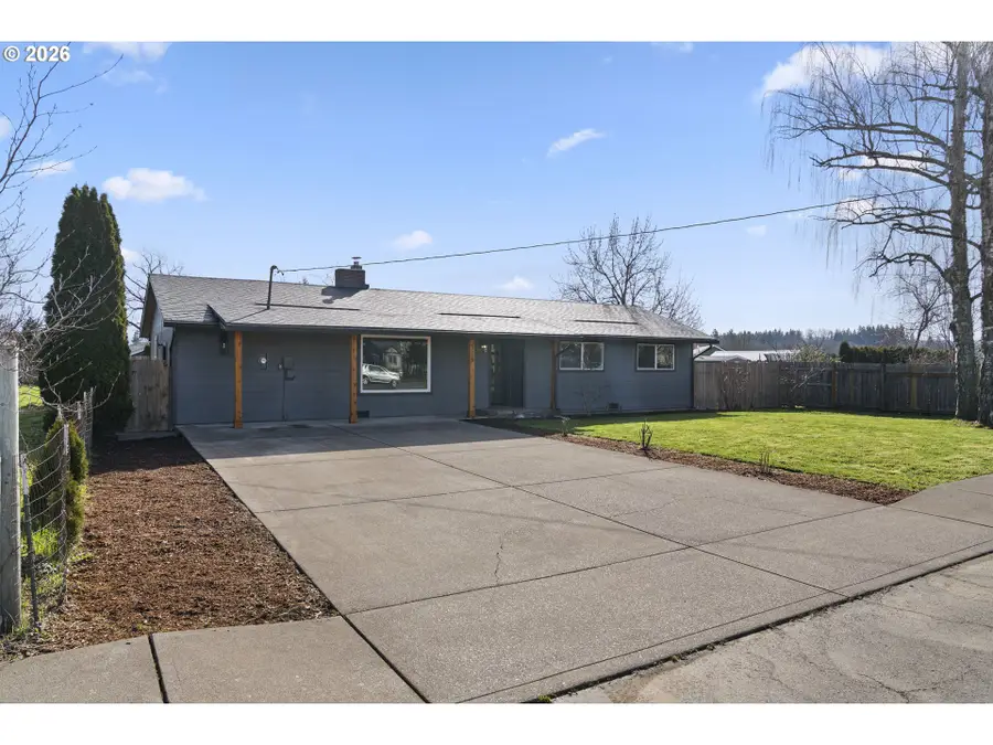 515 May St, Molalla, OR 97038 - #2