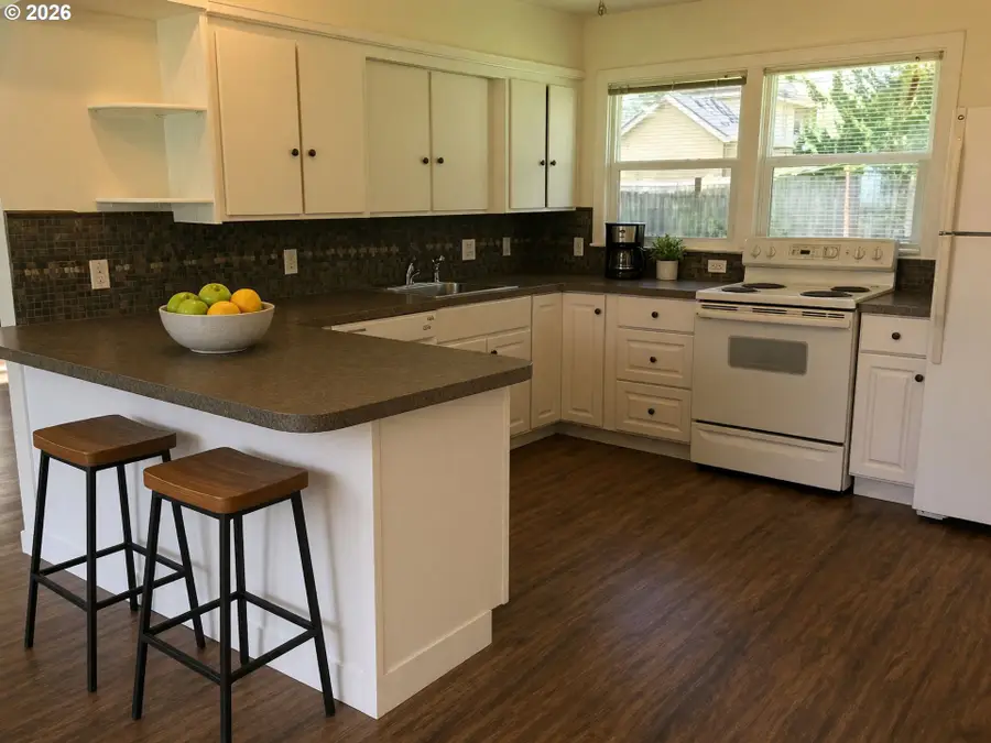 4103 SE 73rd Ave, Portland, OR 97206 - #3