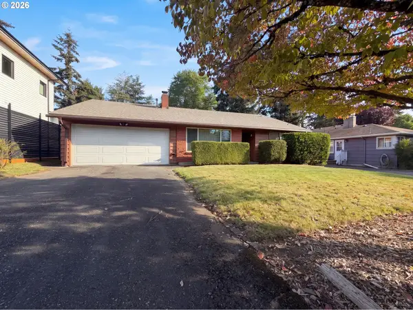 10235 NE Thompson St, Portland, OR 97220